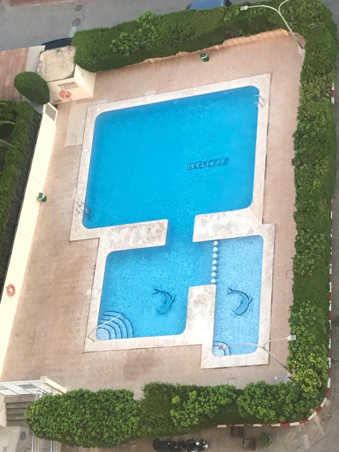 Primera línea Playa de Levante Apartamento *